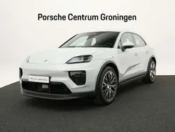 Grijs Nieuw 2025 Porsche Macan SUV | € 87.900