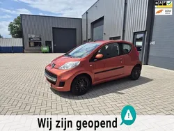 Oranje Gebruikt 2009 Peugeot 107 Hatchback | € 3.250 (Eerlijke prijs)