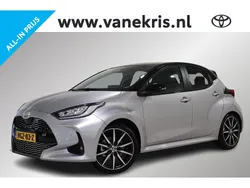 Grijs Gebruikt 2025 Toyota Yaris Sport Hatchback | € 35.809