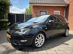 Zwart Gebruikt 2016 Seat Ibiza CONNECT Hatchback | € 10.990 (Eerlijke prijs)