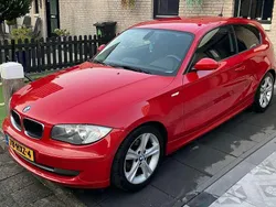 Rood Gebruikt 2009 BMW 116 Executive Hatchback | € 8.950