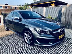 Grijs Gebruikt 2015 Mercedes CLA200 AMG line Sedan | € 16.595 (Goede deal)