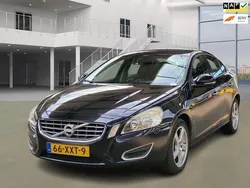 Zwart, metallic lak Gebruikt 2012 Volvo S60 Kinetic Sedan | € 6.200