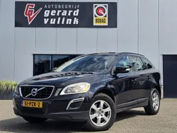 Zwart Gebruikt 2011 Volvo XC60 Kinetic SUV | € 6.900 (Eerlijke prijs)