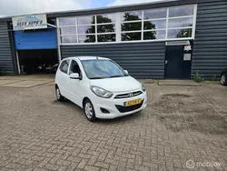 Wit Gebruikt 2013 Hyundai i10 Hatchback | € 4.250 (Eerlijke prijs)