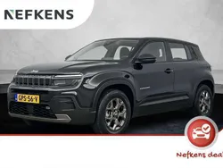 Zwart Nieuw 2025 Jeep Avenger EV Altitude SUV | € 40.910 (Duur)