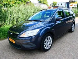 Grijs Gebruikt 2009 Ford Focus Trend Stationwagen | € 1.745 (Eerlijke prijs)