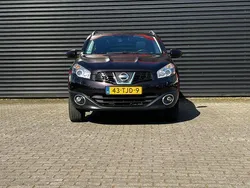 Paars, metallic lak Gebruikt 2012 Nissan Qashqai Tekna SUV | € 10.450 (Eerlijke prijs)