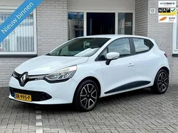 Wit Gebruikt 2013 Renault Clio IV Hatchback | € 6.390 (Eerlijke prijs)