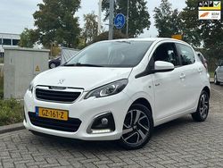 Wit Gebruikt 2015 Peugeot 108 Envy Hatchback | € 6.750 (Iets duurder)