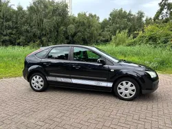 Zwart Gebruikt 2007 Ford Focus Trend Hatchback | € 2.500 (Eerlijke prijs)