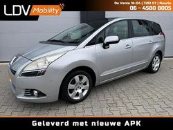 Grijs Gebruikt 2011 Peugeot 5008 MPV | € 2.750 (Goede deal)
