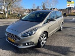 Grijs Gebruikt 2016 Ford S-MAX Titanium MPV | € 16.795 (Duur)