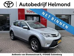 Grijs Gebruikt 2015 Toyota RAV4 Business Edition SUV | € 16.900