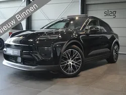Zwart Gebruikt 2024 Porsche Macan SUV | € 89.500
