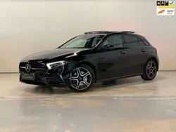 Zwart Gebruikt 2021 Mercedes A250 Premium Plus Hatchback | € 31.900 (Eerlijke prijs)