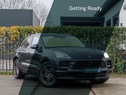 Zwart Gebruikt 2019 Porsche Macan Sport SUV | € 44.950 (Eerlijke prijs)