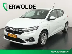 Wit Gebruikt 2023 Dacia Sandero Expression Hatchback | € 15.900 (Goede deal)