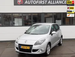 Grijs Gebruikt 2024 Renault Mégane IV Dynamique MPV | € 9.750