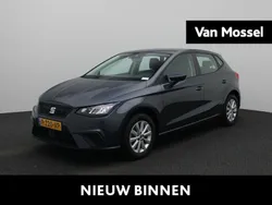 Grijs Gebruikt 2022 Seat Ibiza Style Hatchback | € 15.900 (Eerlijke prijs)