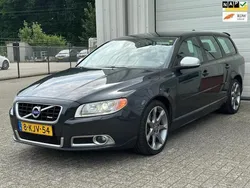 Grijs Gebruikt 2013 Volvo V70 R-Design Stationwagen | € 7.745 (Eerlijke prijs)