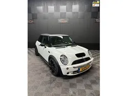 Wit Gebruikt 2004 Mini Cooper S Hatchback | € 3.750 (Eerlijke prijs)