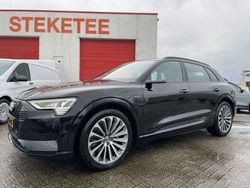 Zwart, metallic lak Gebruikt 2019 Audi e-tron S-Line SUV | € 29.950 (Duur)