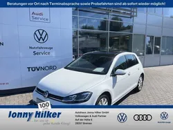 Wit Gebruikt 2020 VW Golf VIII Highline Sedan | € 25.363 (Eerlijke prijs)