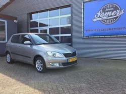 Beige Gebruikt 2014 Skoda Fabia Hatchback | € 3.650 (Eerlijke prijs)