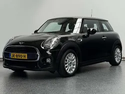 Zwart Gebruikt 2016 Mini Cooper Business Hatchback | € 11.950 (Super prijs)