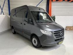 Grijs Gebruikt 2018 Mercedes Sprinter Van | € 17.950 (Eerlijke prijs)