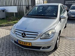 Grijs Gebruikt 2006 Mercedes B170 MPV | € 1.950 (Super prijs)