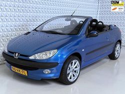 Blauw Gebruikt 2001 Peugeot 206 CC Cabriolet | € 1.999 (Duur)