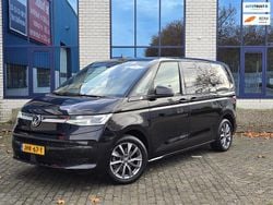 Zwart Gebruikt 2022 VW Multivan Business Van | € 44.950 (Goede deal)