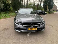Grijs Gebruikt 2020 Mercedes E200 Sedan | € 30.950 (Eerlijke prijs)