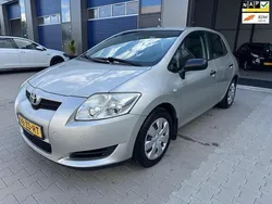 Grijs Gebruikt 2008 Toyota Auris Terra Hatchback | € 4.450 (Eerlijke prijs)