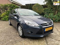 Grijs Gebruikt 2011 Ford Focus Trend Stationwagen | € 4.995 (Eerlijke prijs)
