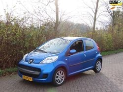 Blauw Gebruikt 2011 Peugeot 107 Hatchback | € 6.450 (Eerlijke prijs)