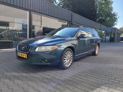 Blauw Gebruikt 2008 Volvo V70 Momentum Stationwagen | € 10.749 (Eerlijke prijs)