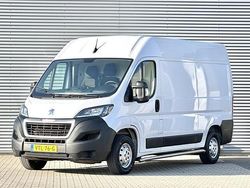 Wit Gebruikt 2023 Peugeot Boxer Van | € 17.950 (Super prijs)