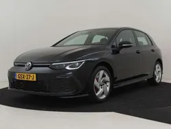 Zwart zwart Gebruikt 2023 VW Golf VIII GTE Hatchback | € 29.900 (Eerlijke prijs)