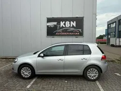 Grijs, metallic lak Gebruikt 2010 VW Golf VI Hatchback | € 2.499 (Super prijs)