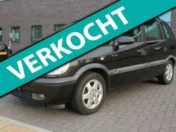Zwart Gebruikt 2000 Opel Zafira Elegance MPV | € 950 (Super prijs)