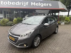 Grijs Gebruikt 2019 Peugeot 208 Allure Hatchback | € 10.450 (Eerlijke prijs)