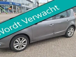 Grijs Gebruikt 2010 Renault Scénic III MPV | € 3.295 (Eerlijke prijs)