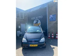 Grijs Gebruikt 2001 Mercedes A160 Elegance MPV | € 1.499