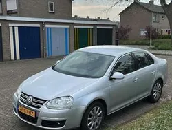 Grijs Gebruikt 2006 VW Jetta Comfortline Sedan | € 1.850 (Duur)