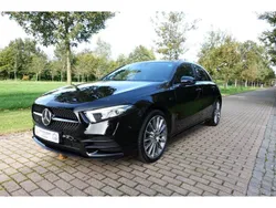 Zwart Gebruikt 2020 Mercedes A250 Premium Plus Hatchback | € 27.950 (Eerlijke prijs)