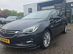 Zwart Gebruikt 2018 Opel Astra Innovation Stationwagen | € 13.495 (Eerlijke prijs)