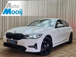 Wit Gebruikt 2021 BMW 320e M Sport Sedan | € 31.450 (Super prijs)